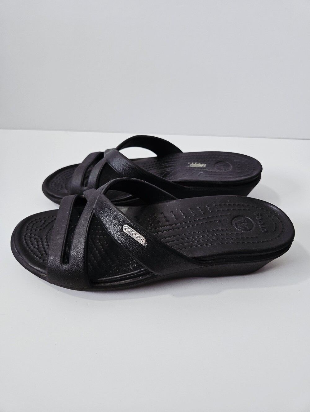 Crocs Patricia II Wedge Sandals Size 7 Black Shoes - Picture 3 of 5